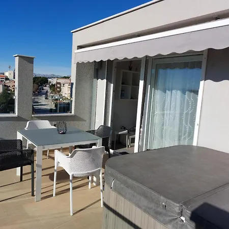 Lägenhet Ni I -two Bedroom With Terrace And Hot Tub Lux F *